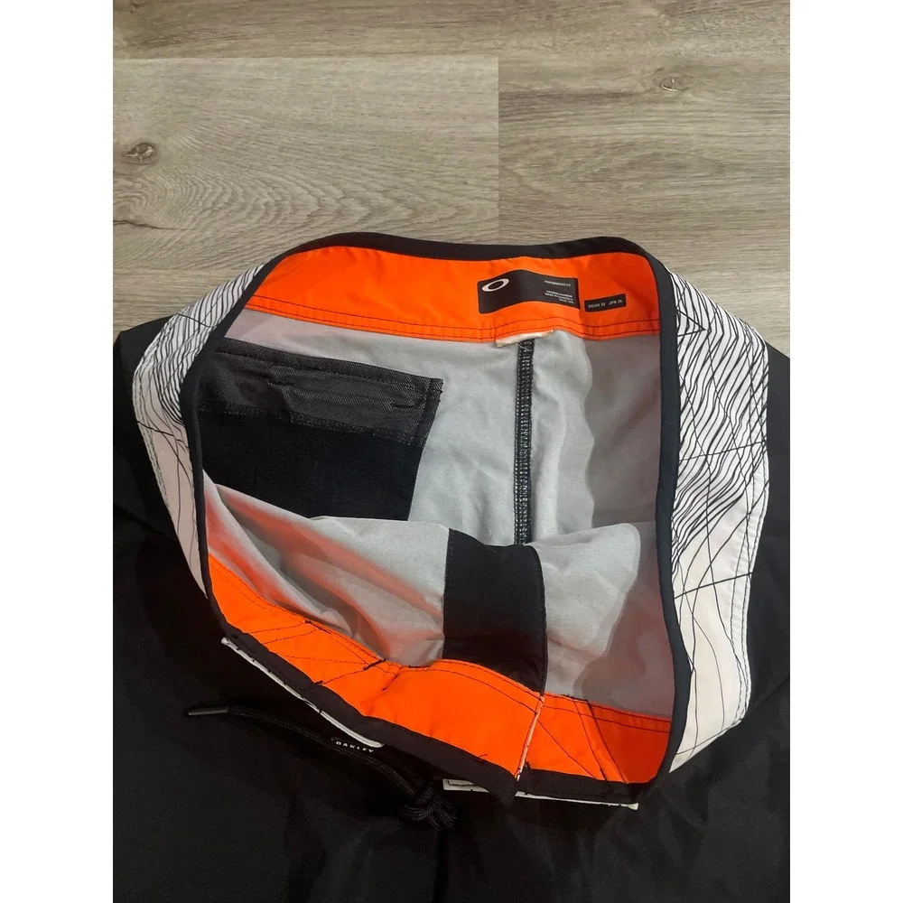 Oakley Geo Ellipse 18 Boardshorts Mens 33 Black Orange 482446-02E Surf Swim